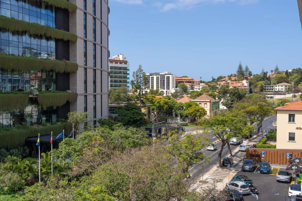 D.Henrique I Apartamento Frente Ao Savoy Palace Funchal  Exteriér fotografie